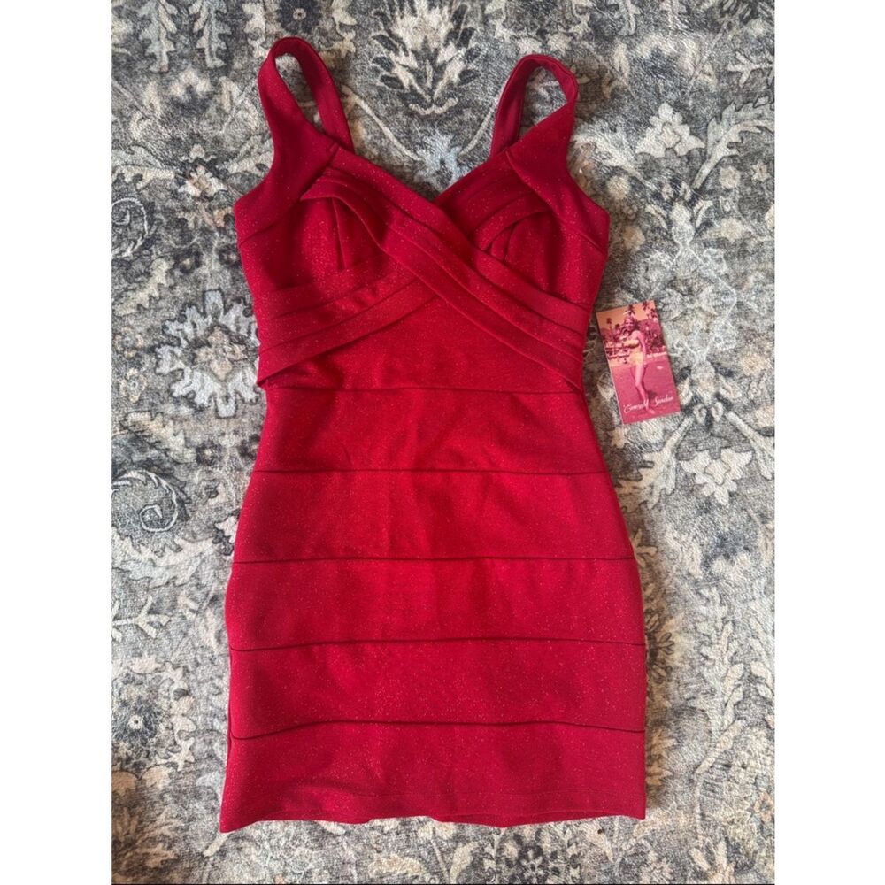 NWT Emerald Sundae Sparkle Red Bodycon Mini Dress